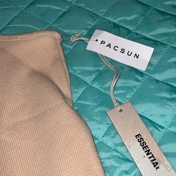 Fear of God Essentials Waffle Tank Sand MEDIUM NWT balletcore street rare - Picture 7 of 10